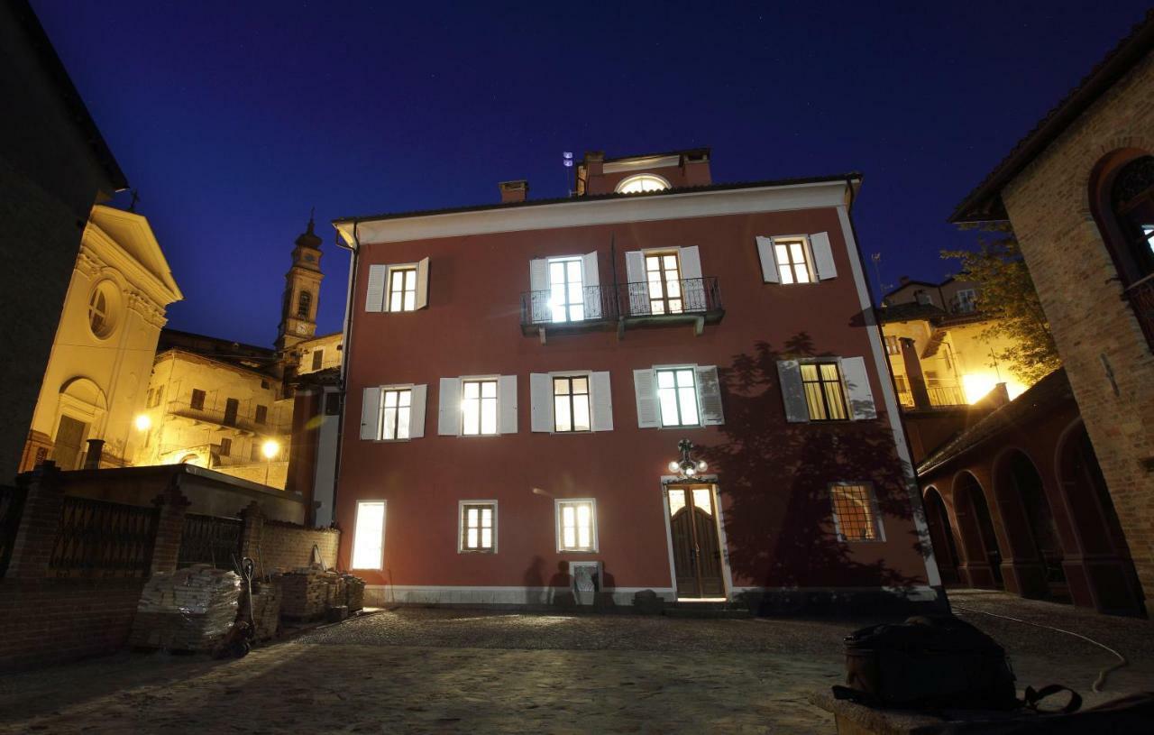 코스티글리올레 다스티 La Rocca Di Efisio 아파트 호텔 외부 사진