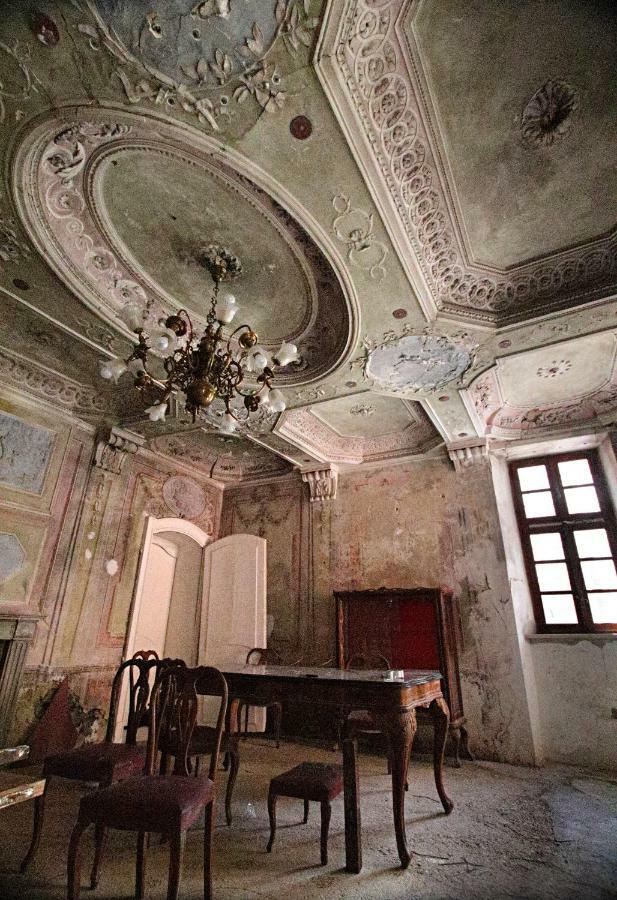 코스티글리올레 다스티 La Rocca Di Efisio 아파트 호텔 외부 사진
